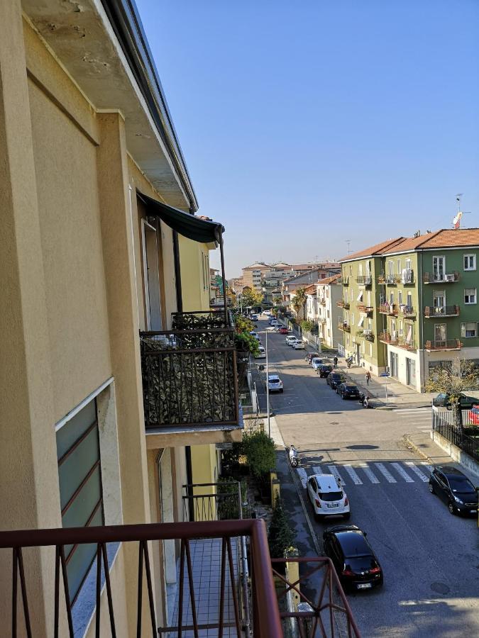 Queen East Verona Apartments Kültér fotó